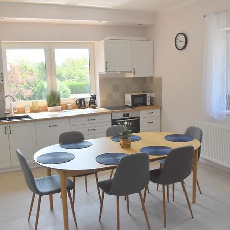 Voeroesko Apartmanhaz Balatonalmádi Extérieur photo